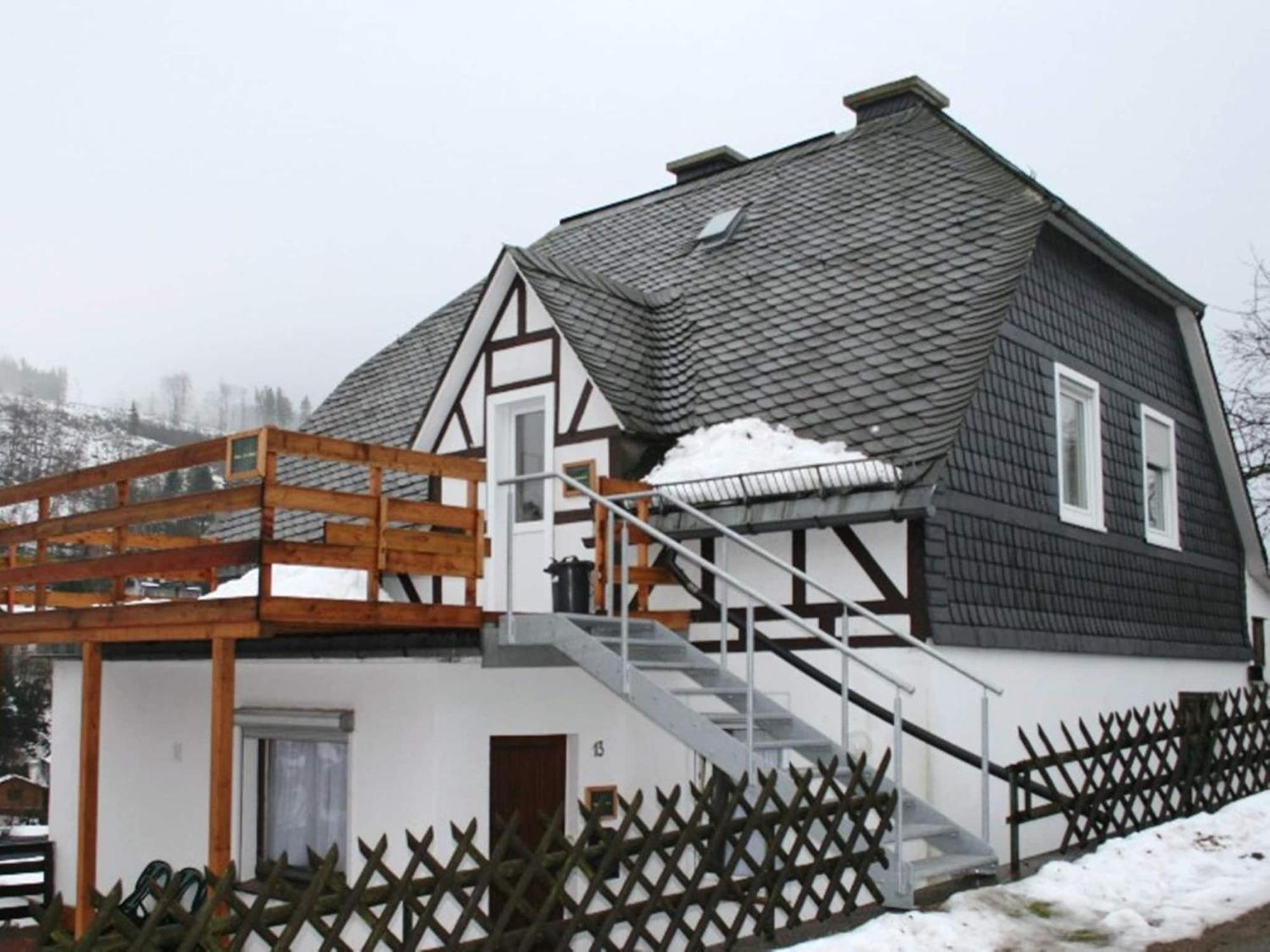 Cosy Apartment In Schwalefeld Near Willingen With Private Terrace Exterior photo