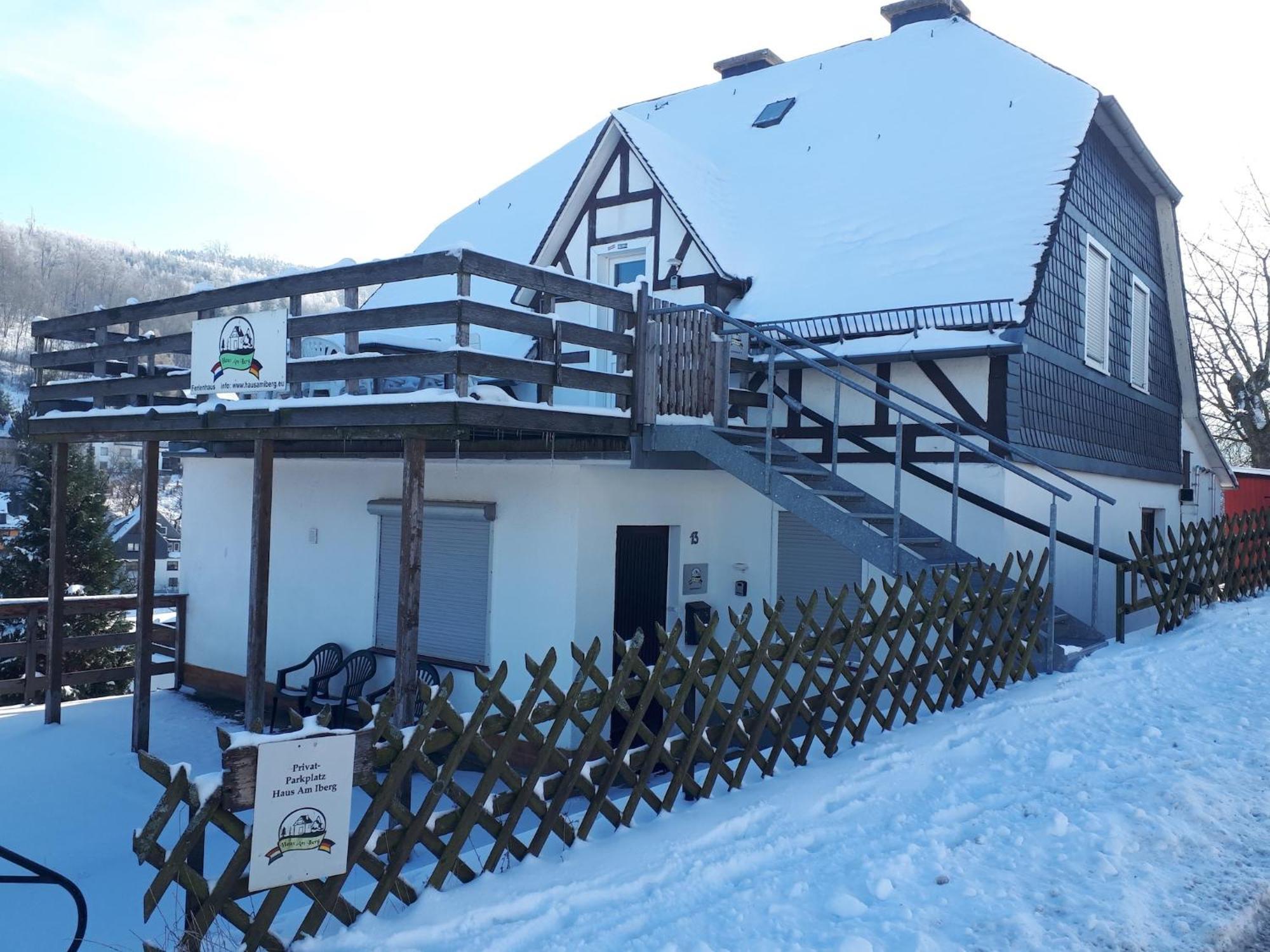 Cosy Apartment In Schwalefeld Near Willingen With Private Terrace Exterior photo