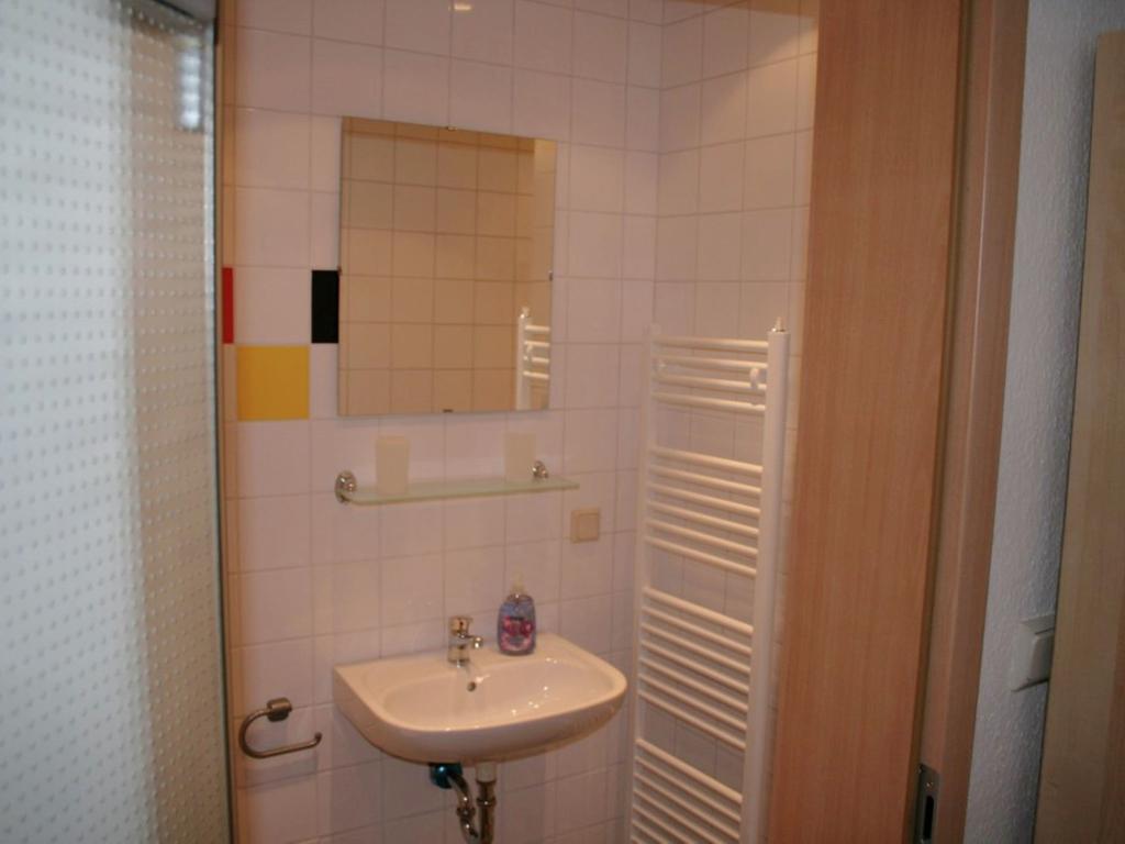 Cosy Apartment In Schwalefeld Near Willingen With Private Terrace Exterior photo